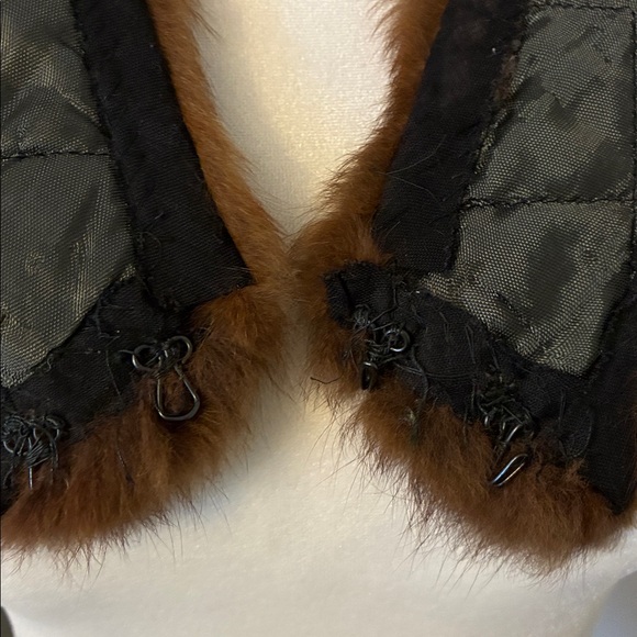 Vintage Brown Fur Collar - Picture 4 of 6